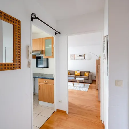 R'apparts T2 Disneyland - Charming Garden Apartment